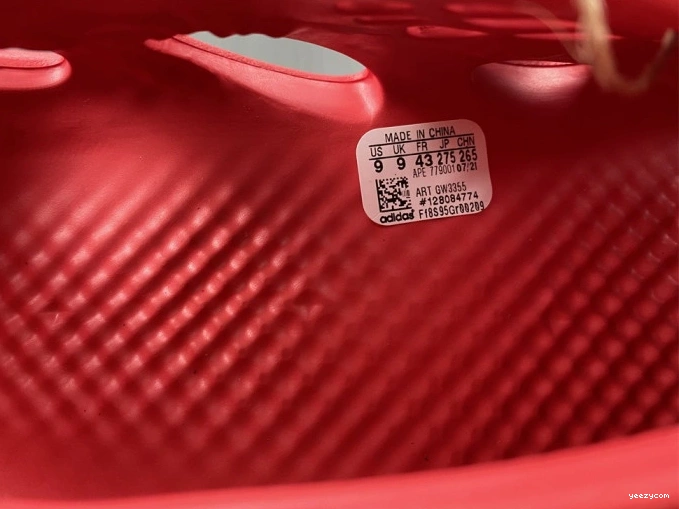 Yeezy Red Foam CW3355 Adidas 0817